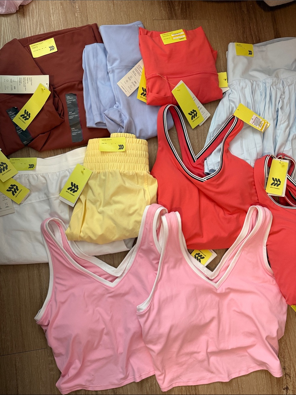 All in motion LOT women active wear